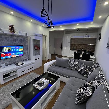 Апартаменты White Cloud By Rent A Car Mi Подгорица Экстерьер фото