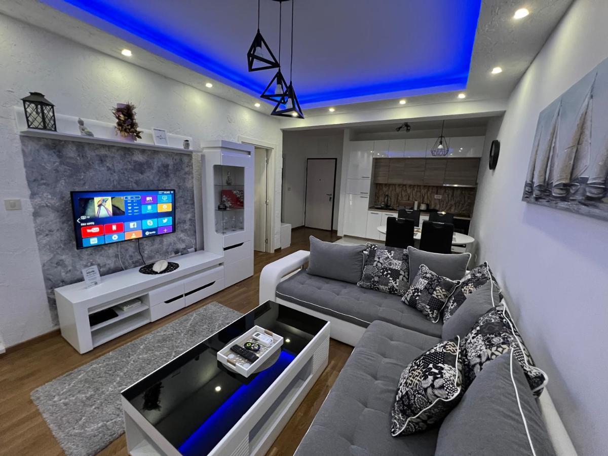 Апартаменты White Cloud By Rent A Car Mi Подгорица Экстерьер фото